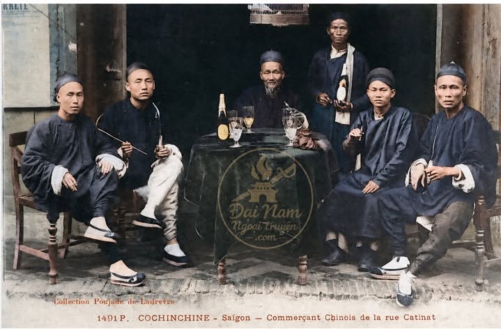 THƯƠNG NHÂN HOA TRÊN PHỐ CATINAT